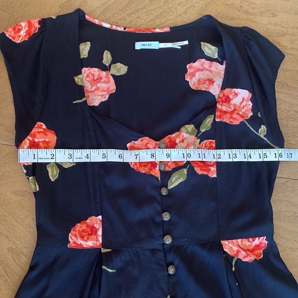 Urban Outfitters Kimchi Blue Black Rose Print Lace Up Romper Playsuit Size XS - Picture 11 of 14